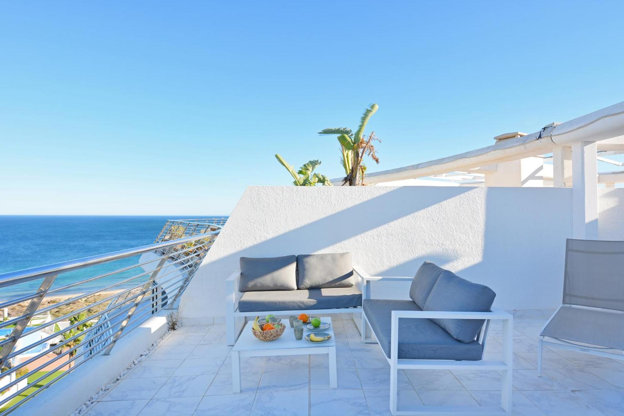 Infinity View Penthouses By Nras Arenales del Sol Room photo