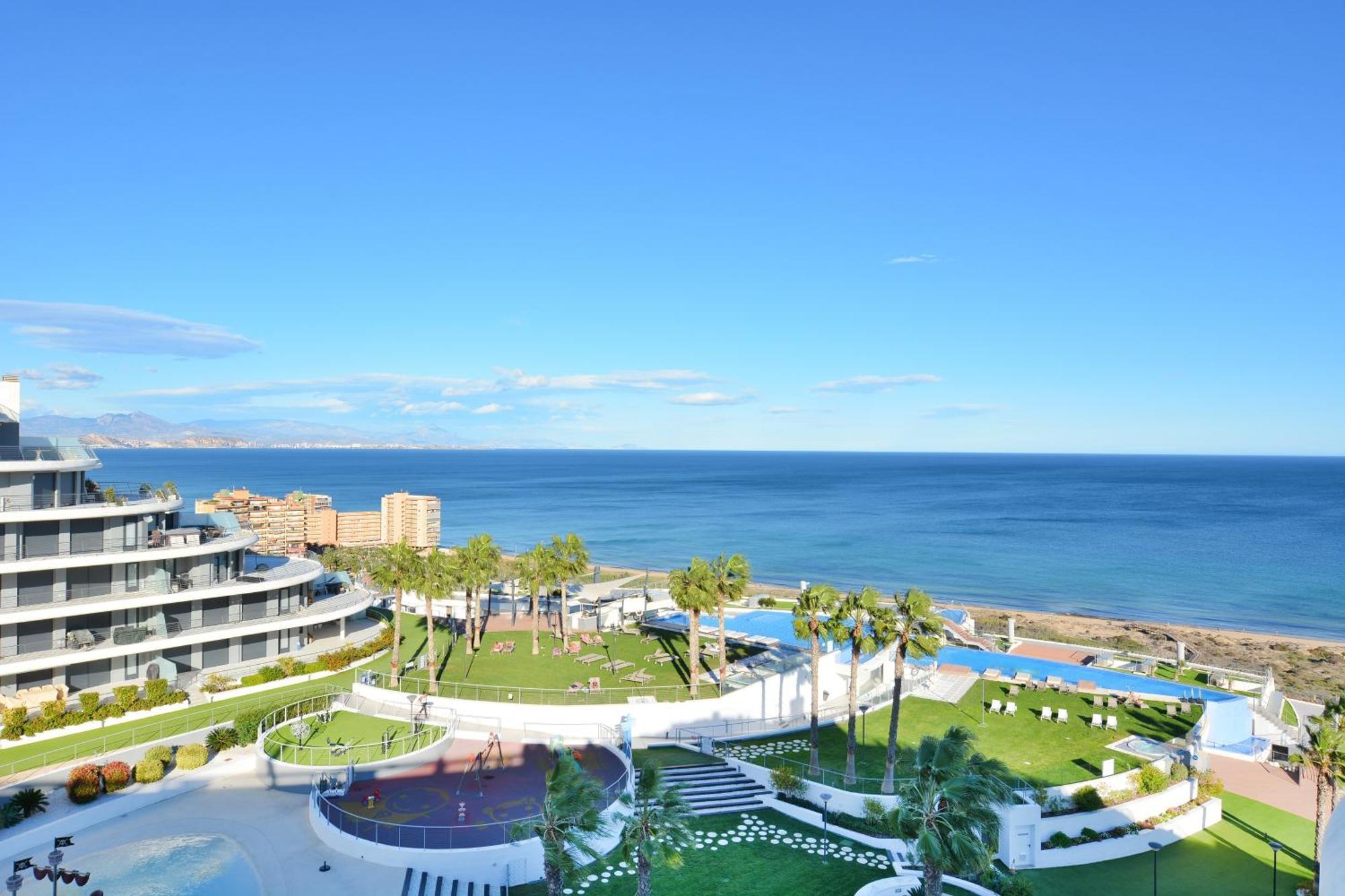 Infinity View Penthouses By Nras Arenales del Sol Room photo