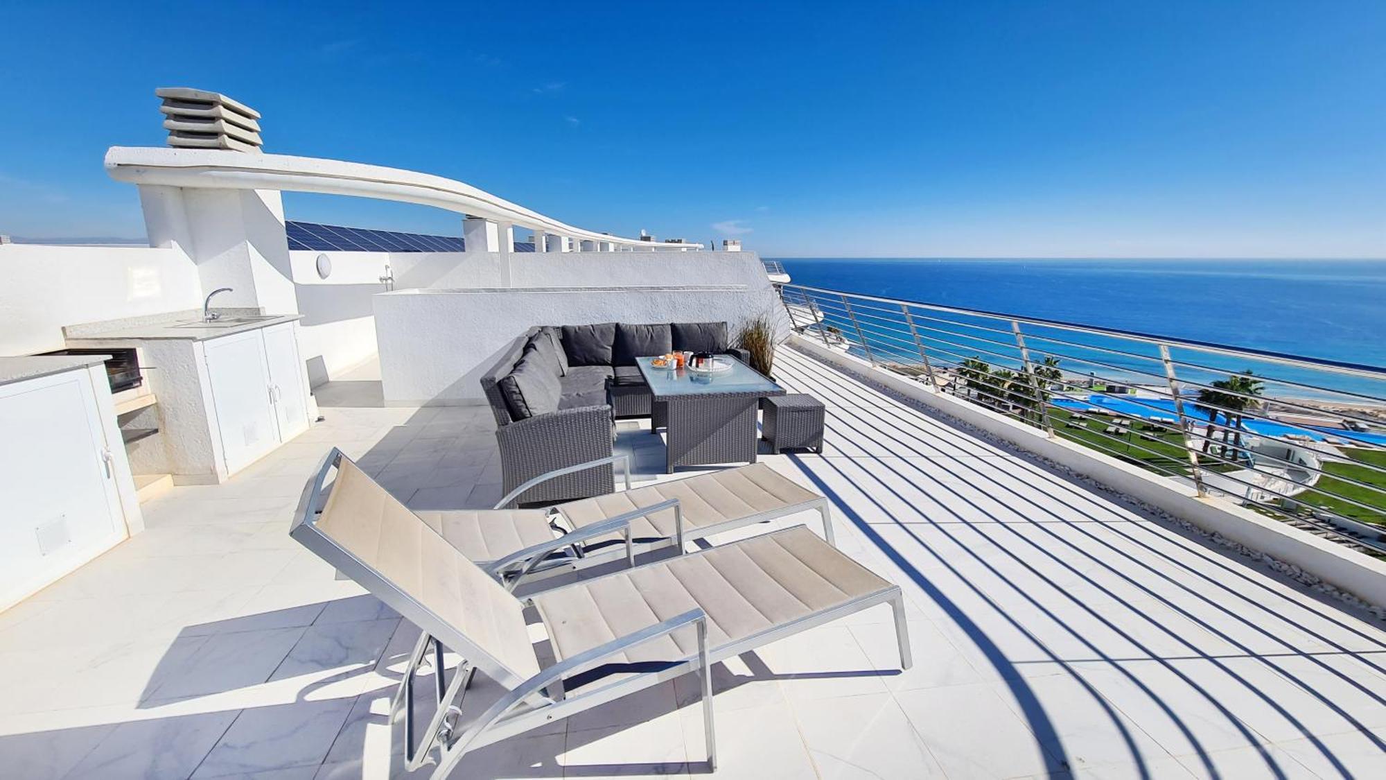 Infinity View Penthouses By Nras Arenales del Sol Room photo